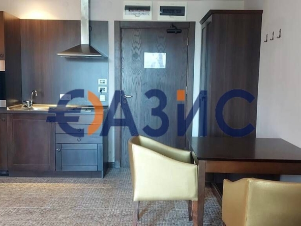 Двустаен апартамент в к.к. Слънчев бряг - 89 кв.м за 1152 €/кв.м - Снимка #1