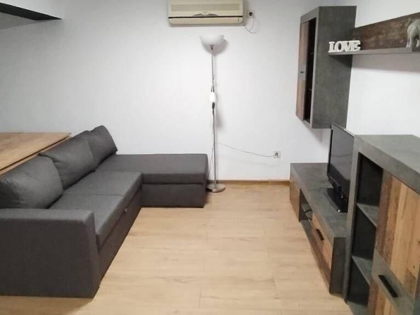 Дава се под наем Двустаен апартамент в Бургас, Братя Миладинови - 50 кв.м за 548.25 € - Снимка #1