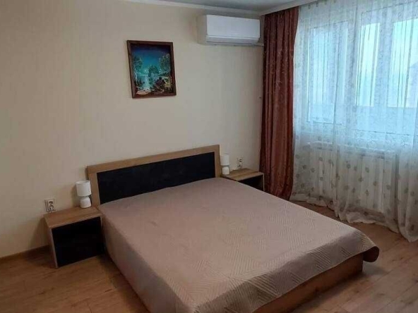 Дава се под наем Тристаен апартамент в София, Младост 2 - 74 кв.м за 700 € - Снимка #1