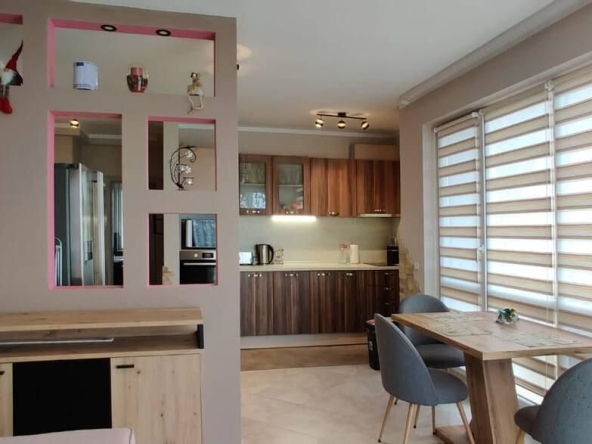 Двустаен апартамент в Бургас, Меден рудник - зона Д - 62 кв.м за 1855 €/кв.м - Снимка #1