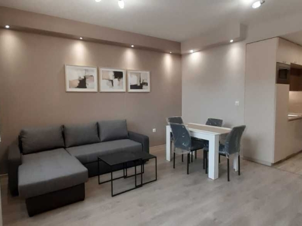 Дава се под наем Двустаен апартамент в София, Надежда 1 - 60 кв.м за 663 € - Снимка #1