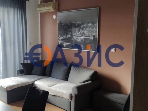 Тристаен апартамент в к.к. Слънчев бряг - 67 кв.м за 911 €/кв.м - Снимка #1