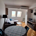 Дава се под наем Двустаен апартамент в Пловдив, Каменица 2 - 53 кв.м за 219.3 € - Снимка #1