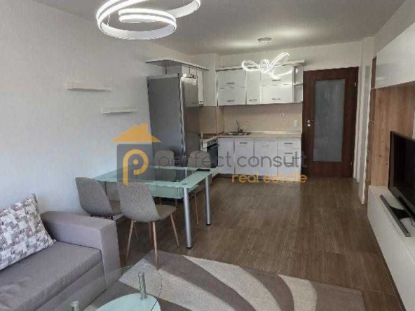 Дава се под наем Двустаен апартамент в Пловдив, Кършияка - 70 кв.м за 500 € - Снимка #1