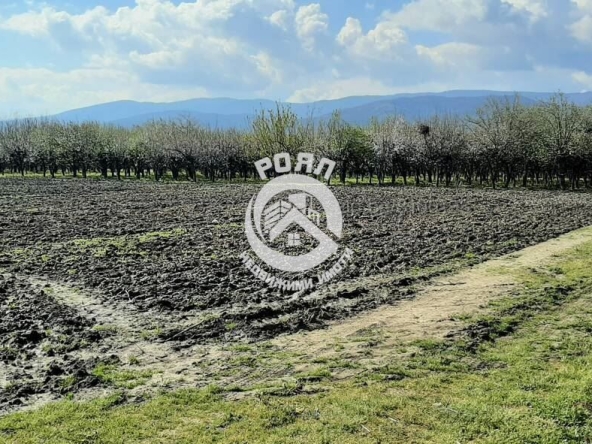 Парцел в Пловдив, Коматево - 908 кв.м за 90 €/кв.м - Снимка #1