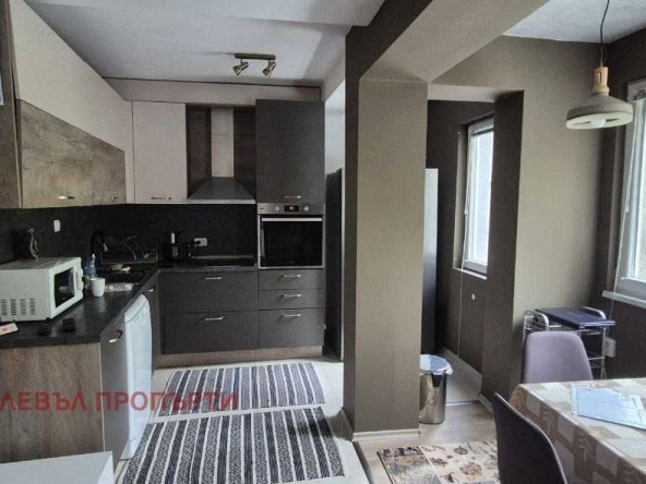 Тристаен апартамент в София, Горна баня - 93 кв.м за 1426 €/кв.м - Снимка #1