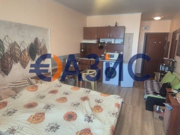 Едностаен апартамент в к.к. Слънчев бряг - 35 кв.м за 1143 €/кв.м - Снимка #1