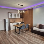 Дава се под наем Двустаен апартамент в Бургас, Славейков - 67 кв.м за 714 € - Снимка #1