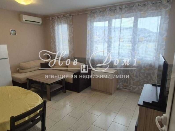 Дава се под наем Двустаен апартамент в Варна, Левски - 50 кв.м за 448.8 € - Снимка #1