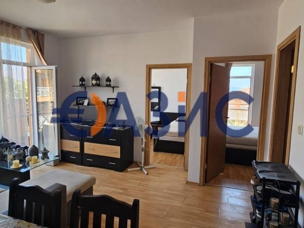Тристаен апартамент в к.к. Слънчев бряг - 80 кв.м за 749 €/кв.м - Снимка #1
