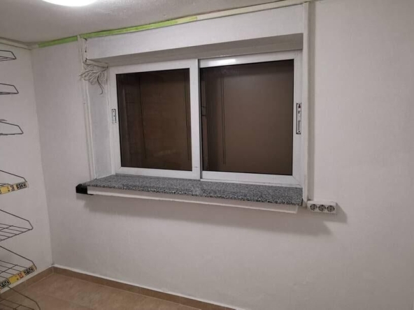 Дава се под наем Магазин в Бургас, Братя Миладинови - 16 кв.м за 168.3 € - Снимка #1