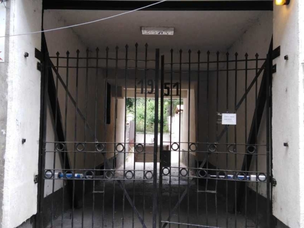 Дава се под наем Гараж / Паркомясто в София, Оборище - 14 кв.м за 180 € - Снимка #1