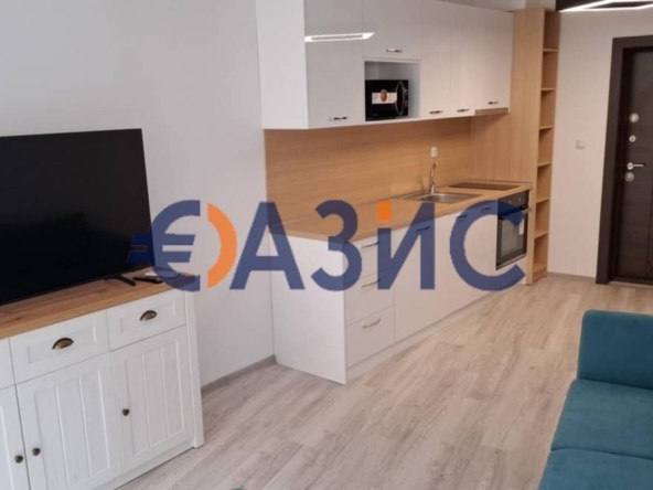 Двустаен апартамент в к.к. Слънчев бряг - 62 кв.м за 732 €/кв.м - Снимка #1