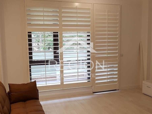 Дава се под наем Двустаен апартамент в Варна, Център - 65 кв.м за 550 € - Снимка #1