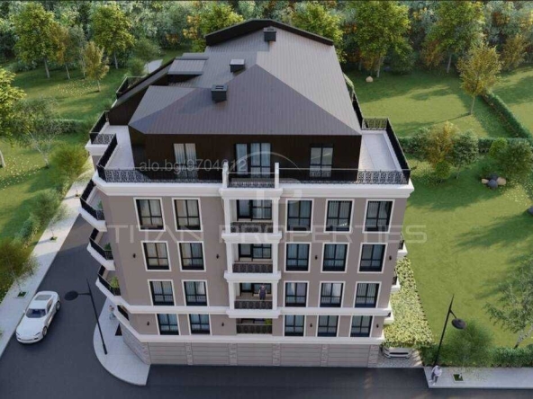 Тристаен апартамент в Пловдив, Кючук Париж - 100 кв.м за 1309 €/кв.м - Снимка #1