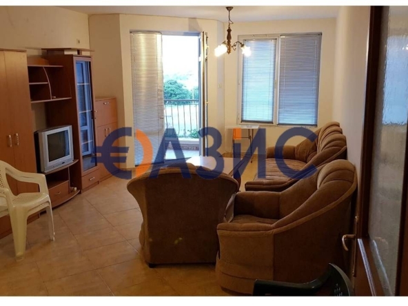 Тристаен апартамент в Несебър - 113 кв.м за 1854 €/кв.м - Снимка #1