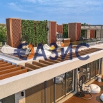 Тристаен апартамент в к.к. Слънчев бряг - 240 кв.м за 678 €/кв.м - Снимка #1