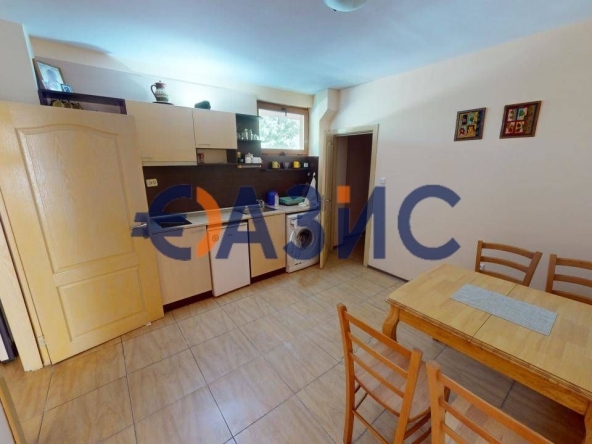 Двустаен апартамент в к.к. Слънчев бряг - 88 кв.м за 773 €/кв.м - Снимка #1