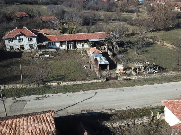 Къща в с. Агатово, Област Габрово - 128 кв.м за 231 €/кв.м - Снимка #1