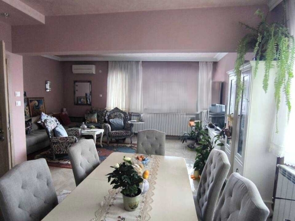 Етаж от къща в Пловдив, Прослав - 178 кв.м за 771 €/кв.м - Снимка #1