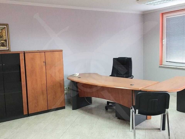 Дава се под наем Офис в Пловдив, Център - 63 кв.м за 598.23 € - Снимка #1