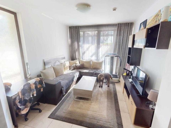 Тристаен апартамент в с. Кошарица, Област Бургас - 68 кв.м за 593 €/кв.м - Снимка #1