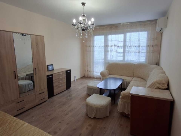 Дава се под наем Едностаен апартамент в София, Надежда 3 - 48 кв.м за 498.27 € - Снимка #1