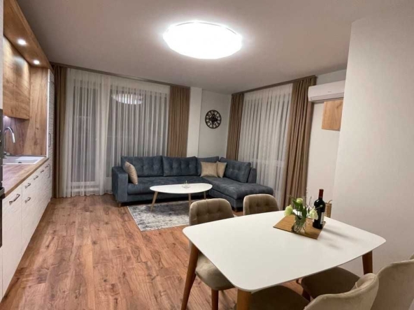 Дава се под наем Двустаен апартамент в Пловдив, Южен - 60 кв.м за 328.95 € - Снимка #1