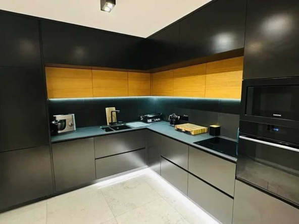 Дава се под наем Двустаен апартамент в София, Зона Б-18 - 57 кв.м за 663 € - Снимка #1
