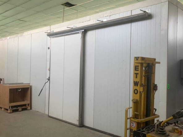 Дава се под наем Склад в Съединение - 80 кв.м за 698.19 € - Снимка #1