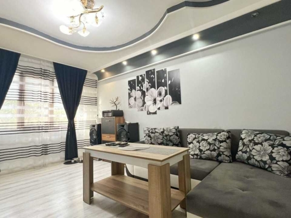 Двустаен апартамент в Пловдив, Кючук Париж - 60 кв.м за 765 €/кв.м - Снимка #1