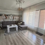 Дава се под наем Тристаен апартамент в Пловдив, Тракия - 98 кв.м за 450 € - Снимка #1