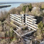 Хотел в Русе, Долапите - 2317 кв.м за 145 €/кв.м - Снимка #1