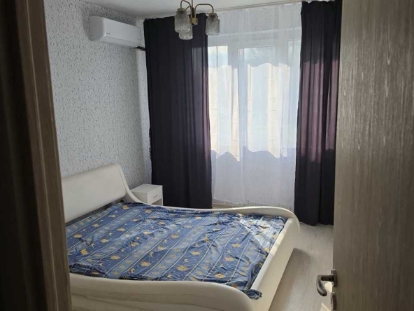 Дава се под наем Тристаен апартамент в София, Надежда 3 - 90 кв.м за 598.23 € - Снимка #1