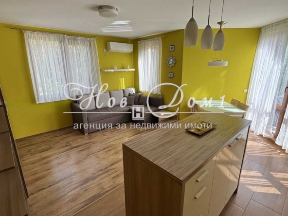 Дава се под наем Двустаен апартамент в Варна, Бриз - 60 кв.м за 468.69 € - Снимка #1