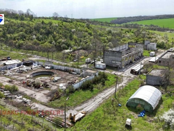 Парцел в Русе, в.з. Русофили - 39792 кв.м за 17 €/кв.м - Снимка #1