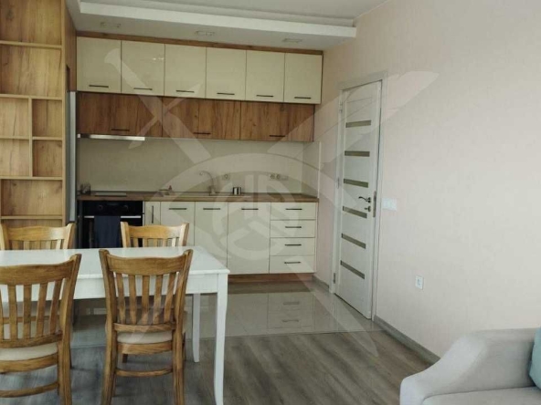 Дава се под наем Двустаен апартамент в Варна, Левски - 72 кв.м за 648.21 € - Снимка #1