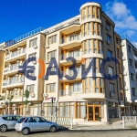 Тристаен апартамент в Несебър - 96 кв.м за 665 €/кв.м - Снимка #1