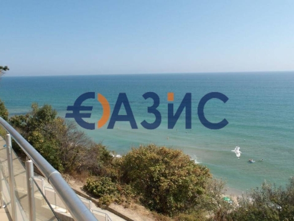 Двустаен апартамент в Бяла - 90 кв.м за 632 €/кв.м - Снимка #1