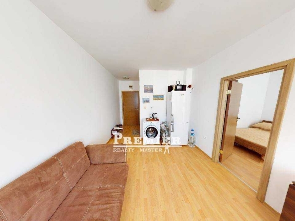 Двустаен апартамент в к.к. Слънчев бряг - 42 кв.м за 881 €/кв.м - Снимка #1