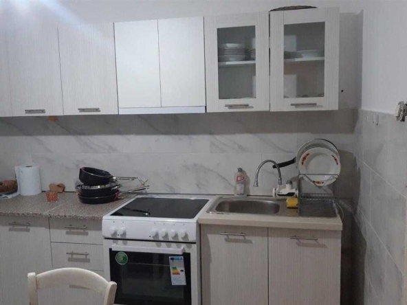 Дава се под наем Едностаен апартамент в Пловдив, Западен - 39 кв.м за 173.4 € - Снимка #1