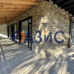 Тристаен апартамент в Приморско - 192 кв.м за 346 €/кв.м - Снимка #1