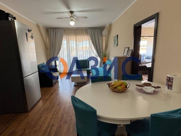 Тристаен апартамент в Созопол - 118 кв.м за 886 €/кв.м - Снимка #1
