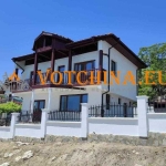 Къща в Балчик - 160 кв.м за 1563 €/кв.м - Снимка #1