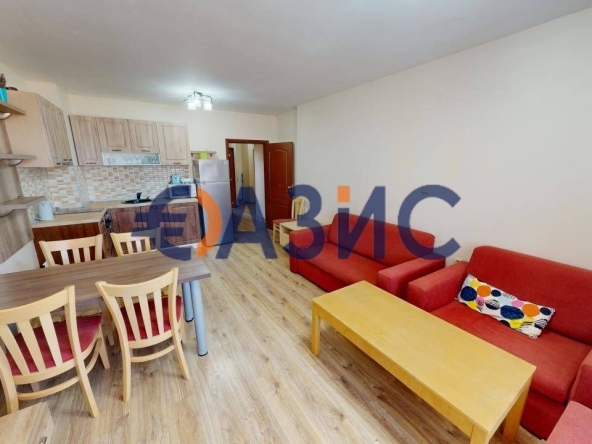 Тристаен апартамент в к.к. Слънчев бряг - 99 кв.м за 960 €/кв.м - Снимка #1
