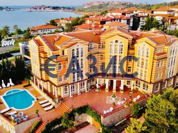 Тристаен апартамент в Созопол - 126 кв.м за 1072 €/кв.м - Снимка #1