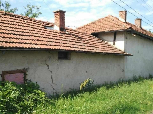 Къща в с. Якимово, Област Монтана - 58 кв.м за 176 €/кв.м - Снимка #1