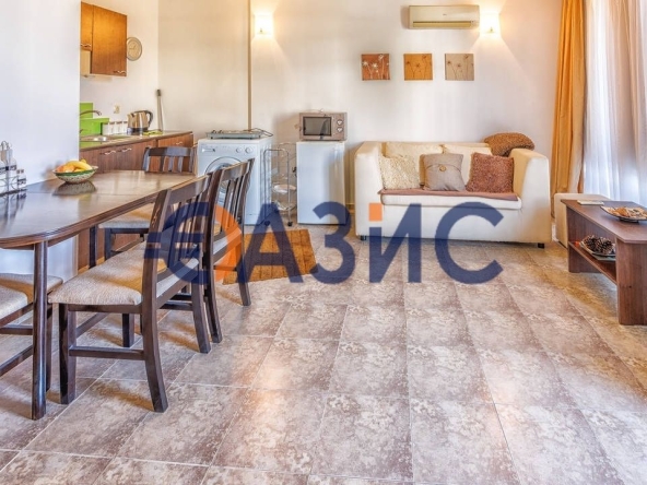 Двустаен апартамент в к.к. Слънчев бряг - 55 кв.м за 1046 €/кв.м - Снимка #1