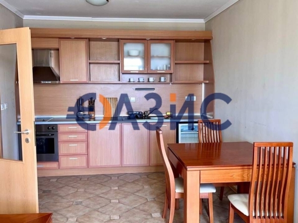 Двустаен апартамент в к.к. Слънчев бряг - 71 кв.м за 895 €/кв.м - Снимка #1