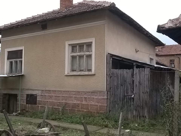 Къща в Монтана, Идеален център - 80 кв.м за 160 €/кв.м - Снимка #1